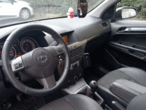 Opel Astra h.1.8 benzina.an 2005