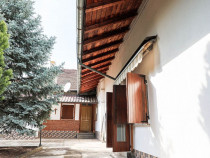 Vilă 5 camere Grădiște | 1500 mp teren | 2 corpuri | 0...