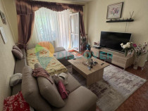Zona URA , 2 camere semidecomandate , Etaj 1 , renovat , 57.