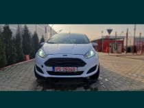 Ford fiesta masina