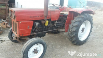 Tractor 445